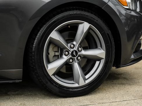 Used 2016 Ford Mustang Premium RWD image 42