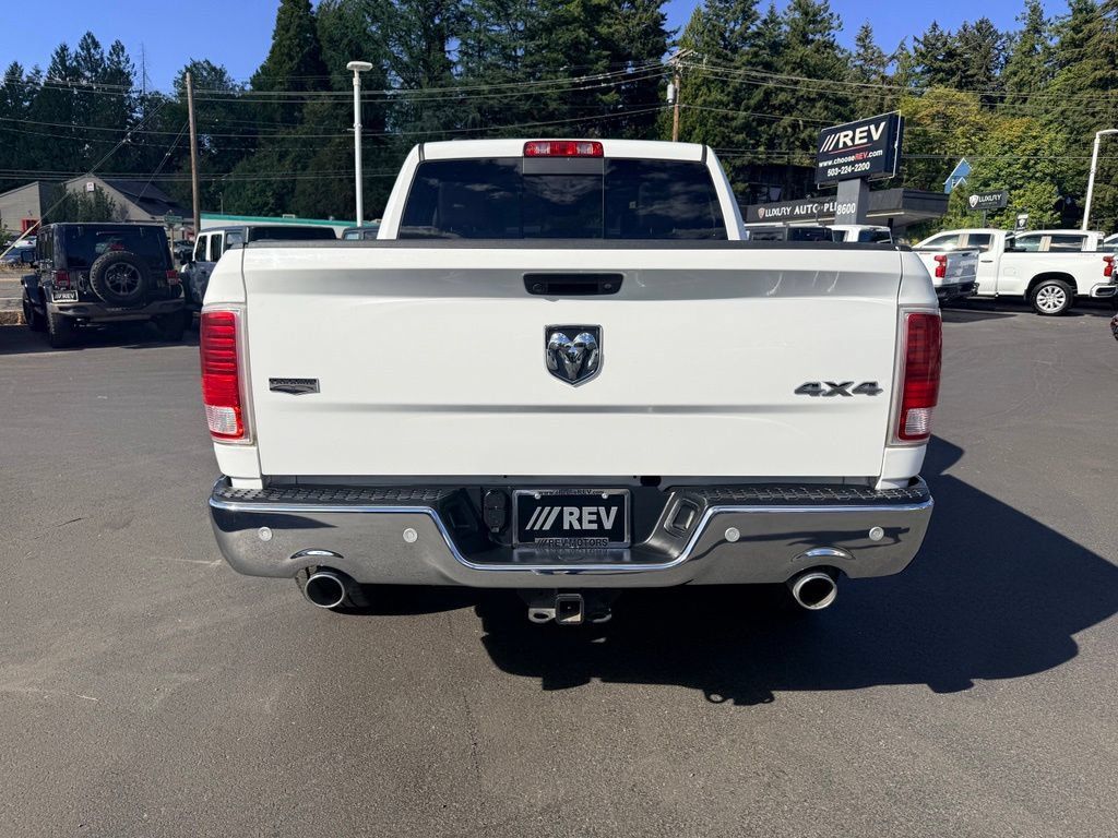 Used 2017 RAM 1500 Laramie AWD/4WD image 4