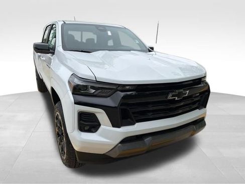 New 2026 Chevrolet Colorado Z71 w/ Technology Package AWD/4WD image 36