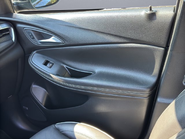 Used 2024 Buick Encore GX Avenir w/ Avenir Technology Package AWD/4WD image 25