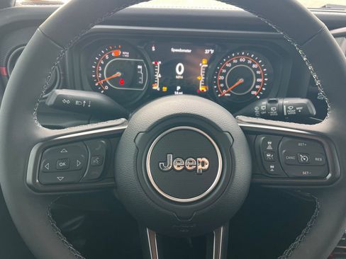 New 2026 Jeep Wrangler Unlimited Rubicon w/ Dual Top Group image 23