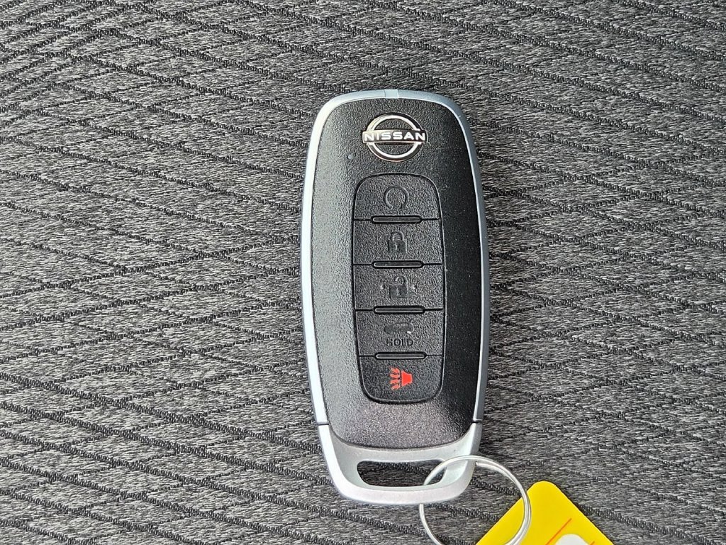 Used 2026 Nissan Rogue SV AWD/4WD image 31