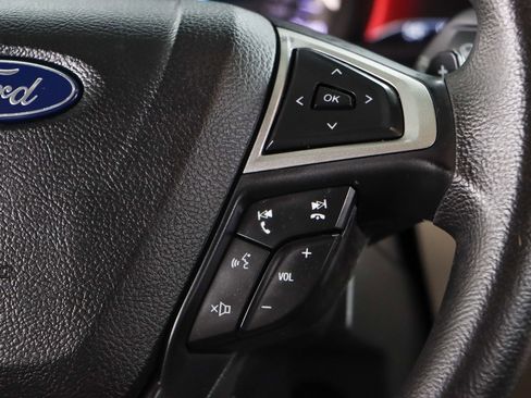 Used 2018 Ford Fusion SE image 14