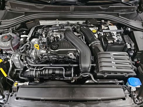 Used 2024 Volkswagen Jetta SE image 21