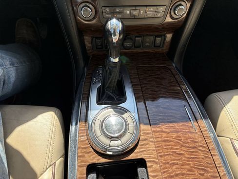 Used 2017 Nissan Armada SL w/ Moonroof Package RWD image 19
