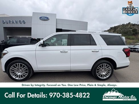 Certified 2024 Ford Expedition Limited image 3