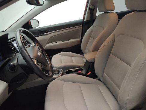 Used 2018 Hyundai Elantra Value Edition FWD image 17