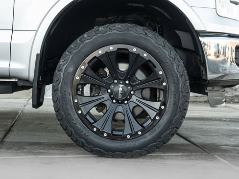 Used 2015 Ford F150 Lariat w/ Equipment Group 502A Luxury image 30