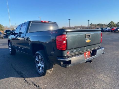 Used 2018 Chevrolet Silverado 1500 LT w/ LT Fleet Convenience Package image 5