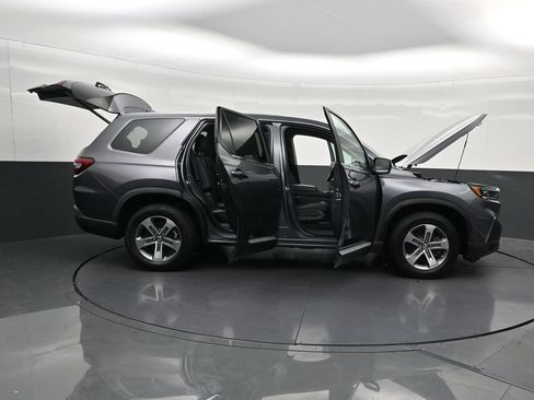 Used 2023 Honda Pilot EX-L image 30