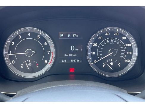 Used 2021 Hyundai Venue SE FWD image 35