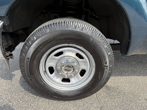 Used 2014 Ford F350 XL w/ Power Equipment Group AWD/4WD image 5