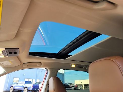 Certified 2025 Nissan Pathfinder Platinum w/ Cargo Package image 10