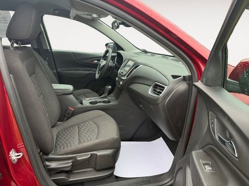 Used 2021 Chevrolet Equinox LT image 29