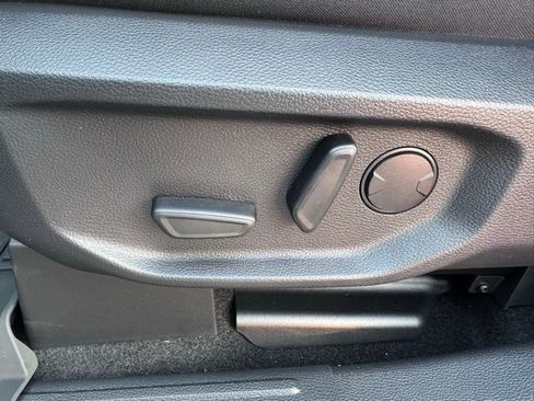 New 2024 Ford Ranger XLT w/ Technology Package image 19