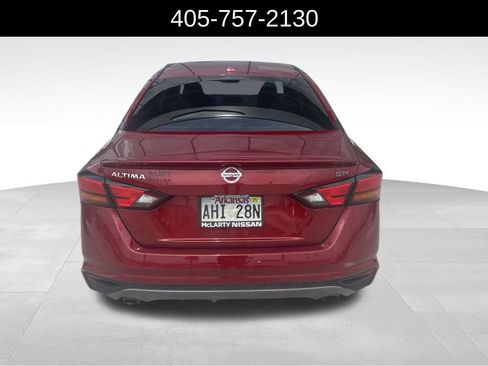 Used 2022 Nissan Altima 2.5 SR FWD image 7