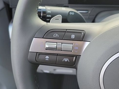 Used 2024 Hyundai Kona Limited FWD image 23