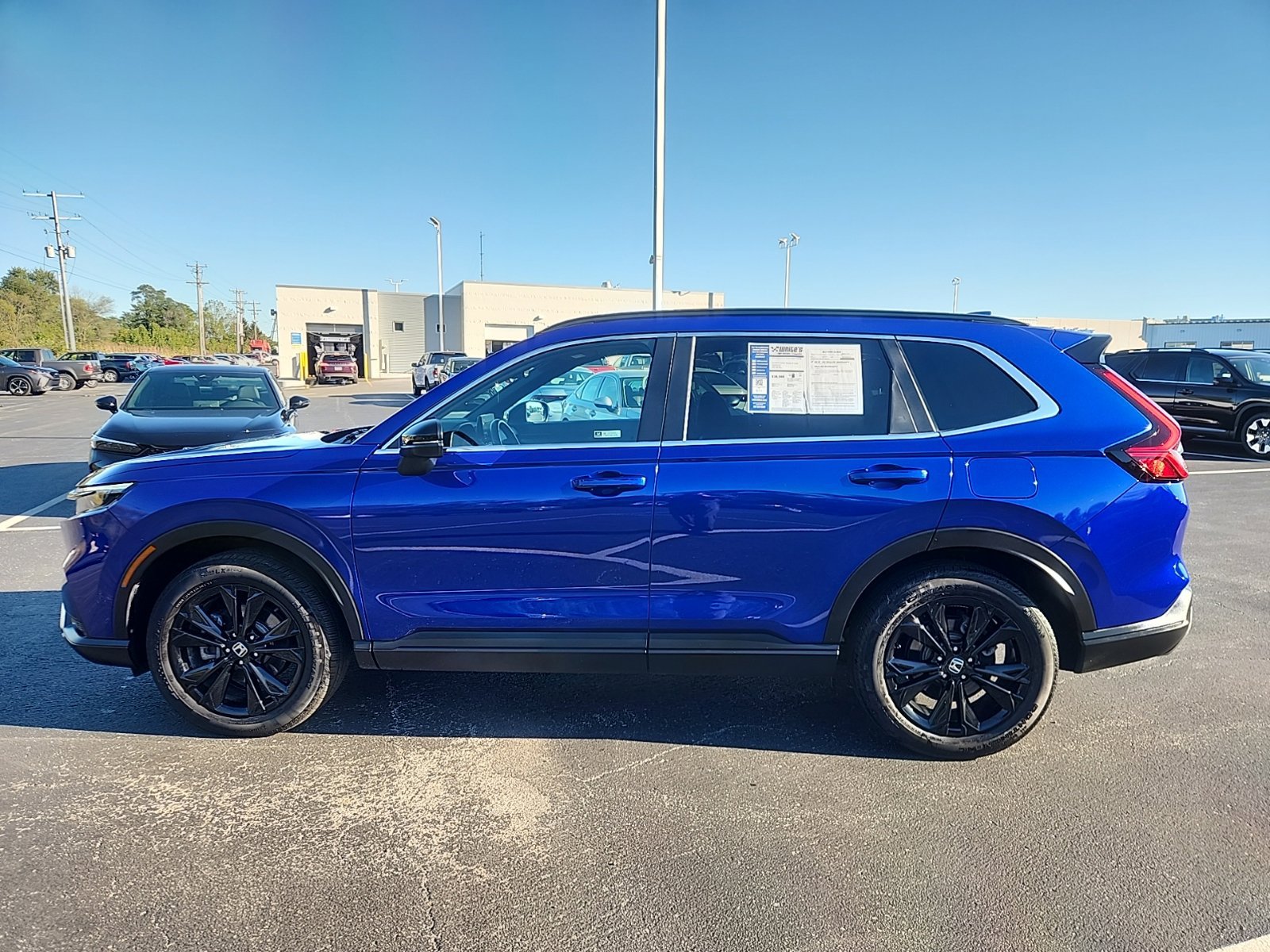 Used 2025 Honda CR-V Sport Touring image 3