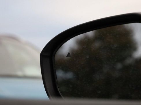 New 2026 Nissan Kicks SV image 20