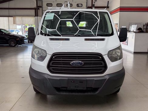 Used 2016 Ford Transit 250 130 Low Roof RWD image 6