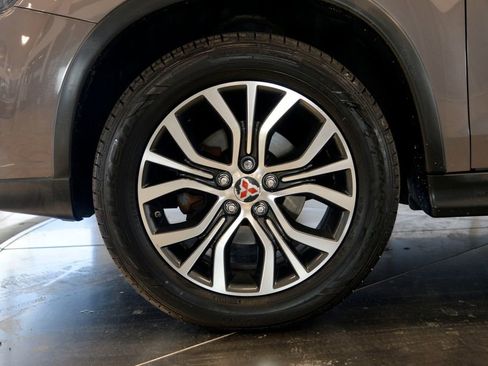 Used 2017 Mitsubishi Outlander Sport ES image 10