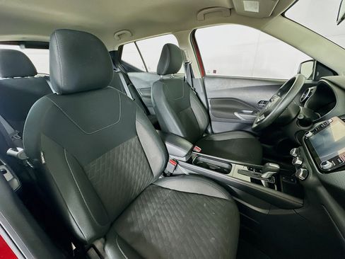 Used 2024 Nissan Kicks SV FWD image 29