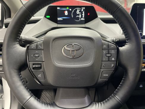 Certified 2024 Toyota Prius XLE image 17