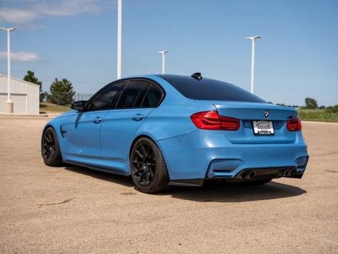 Used 2017 BMW M3 RWD image 5