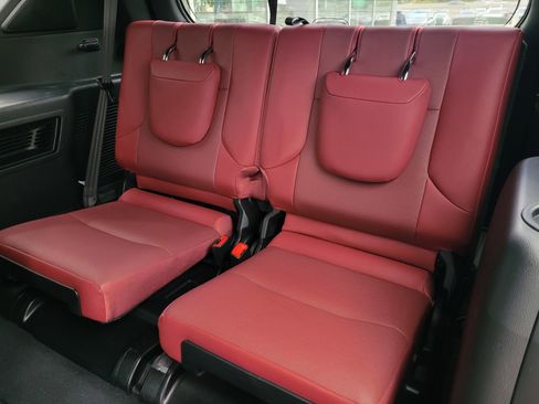 Used 2023 Lexus GX 460 Premium image 13