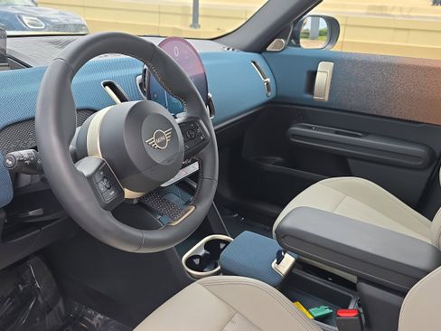 Used 2025 MINI Cooper Countryman S image 16