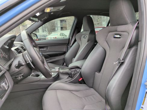 Used 2018 BMW M3 Competition image 24