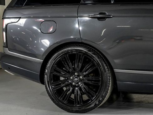 Used 2021 Land Rover Range Rover P525 Westminster Edition image 6