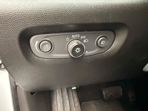 Certified 2019 Chevrolet Traverse LT image 34