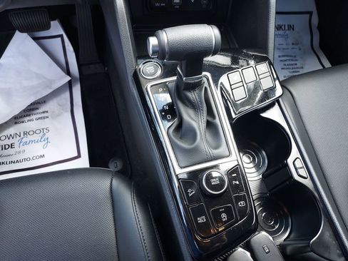Used 2025 Kia Sportage EX FWD image 26