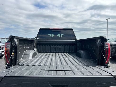 New 2026 GMC Sierra 2500 AT4X AWD/4WD image 36