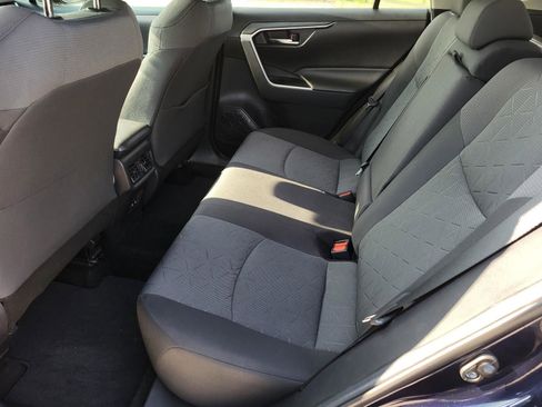 Used 2020 Toyota RAV4 XLE w/ Carpet Mat Package FWD image 12