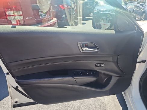 Used 2018 Acura ILX FWD image 27