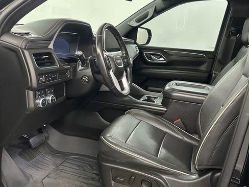 Used 2022 GMC Yukon SLT w/ SLT Premium Package AWD/4WD image 10