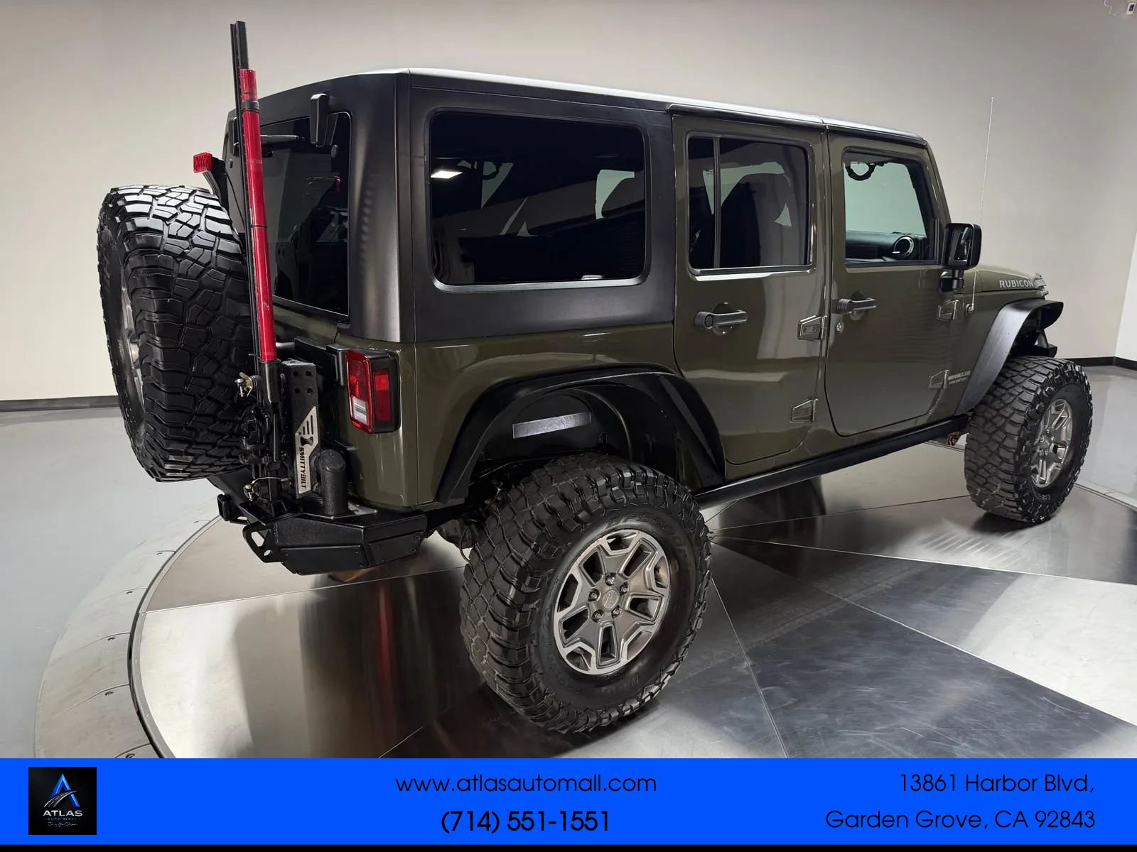 Used 2015 Jeep Wrangler Unlimited Rubicon AWD/4WD image 2
