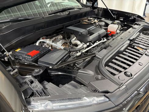 Used 2024 Chevrolet Silverado 1500 RST image 39