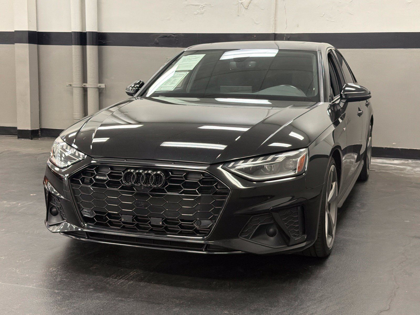 Used 2021 Audi A4 2.0T Premium Plus w/ Premium Plus Package AWD/4WD image 5