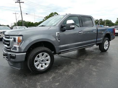 Certified 2022 Ford F350 Platinum AWD/4WD image 8