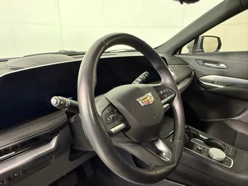 Certified 2024 Cadillac XT4 Premium Luxury w/ Technology Package image 6