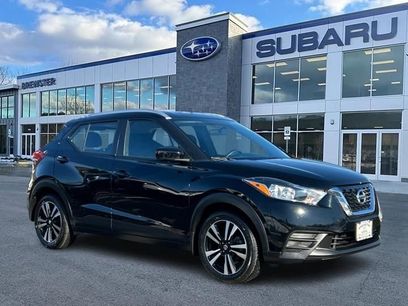 Used 2019 Nissan Kicks SV