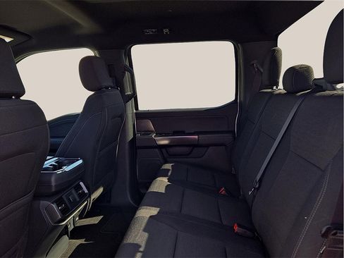 Used 2024 Ford F150 XLT w/ XLT Black Appearance Package image 9