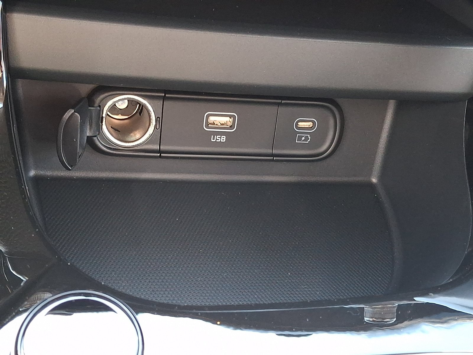 New 2026 Kia Seltos S AWD/4WD image 16