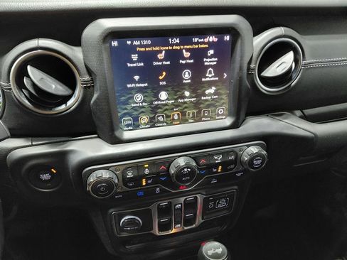 Certified 2021 Jeep Wrangler Unlimited Sahara w/ Cold Weather Group image 39