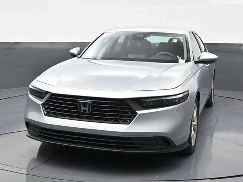 Used 2024 Honda Accord LX image 8