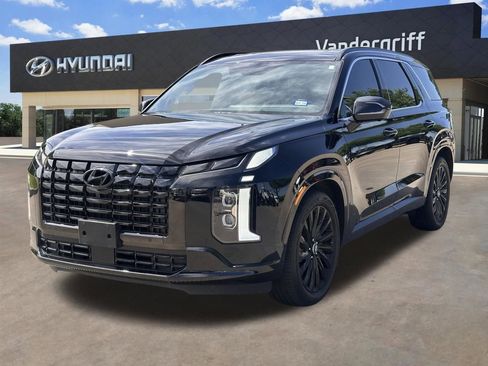 Used 2024 Hyundai Palisade Calligraphy image 6