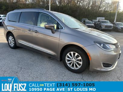 Used 2017 Chrysler Pacifica Touring-L
